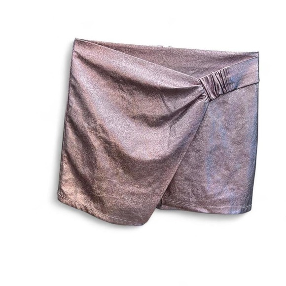 Women's metallic pink mini skirt by ASOS‎ size 8 (m5) 17" flat - Picture 2 of 4